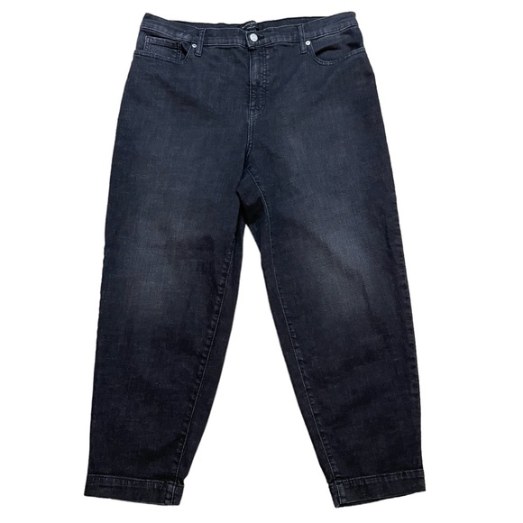 Banana Republic Barrel Black Wash High Rise Jeans. Size 14